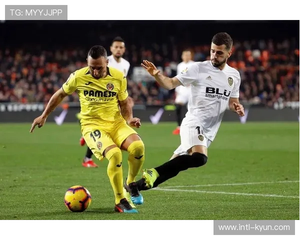 比利亚雷亚尔VS巴塞罗那:黄潜状态火热,巴萨客场福地 比利亚雷亚尔VS巴塞罗那:黄潜状态火热,巴萨客场福地